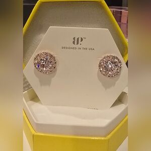 Bomb Party The classic studs